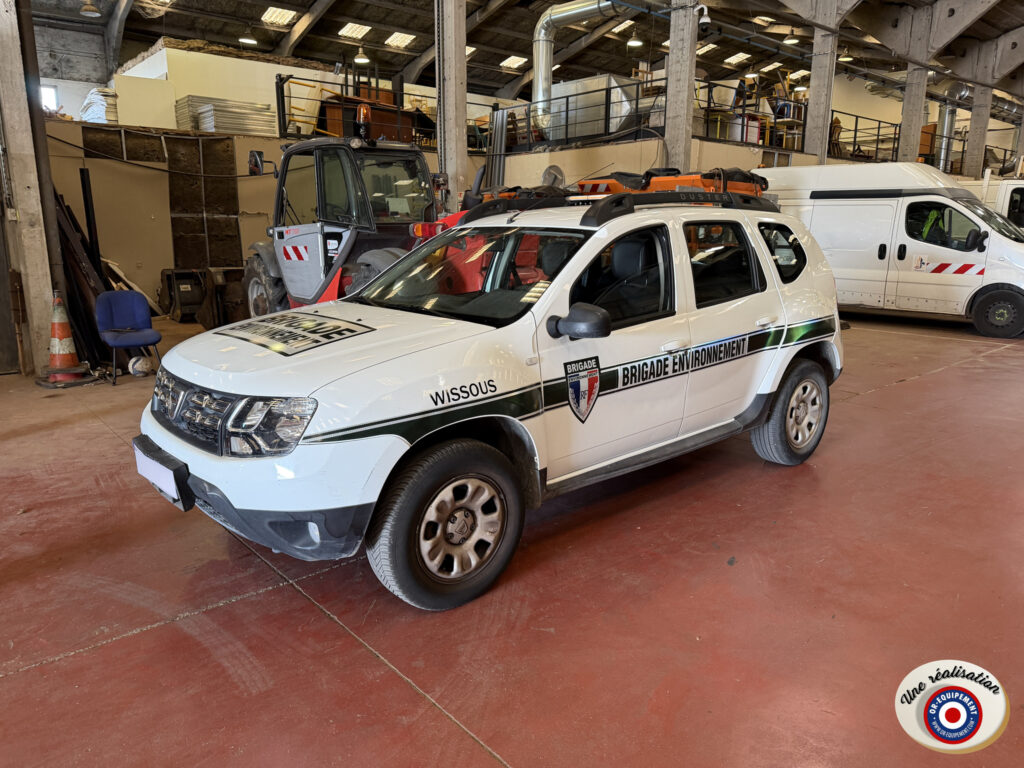Brigade environnement de Wissous – Dacia Duster – Vue de présentation