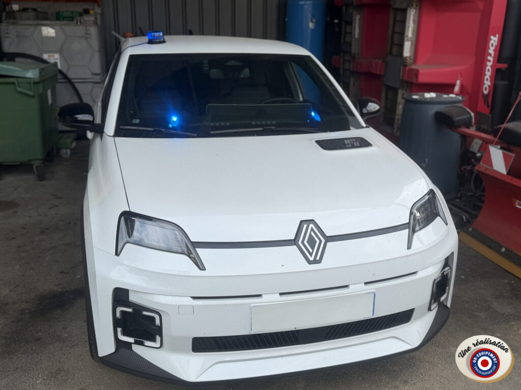 Police municipale de Clamart – Renault 5 – Vue de présentation