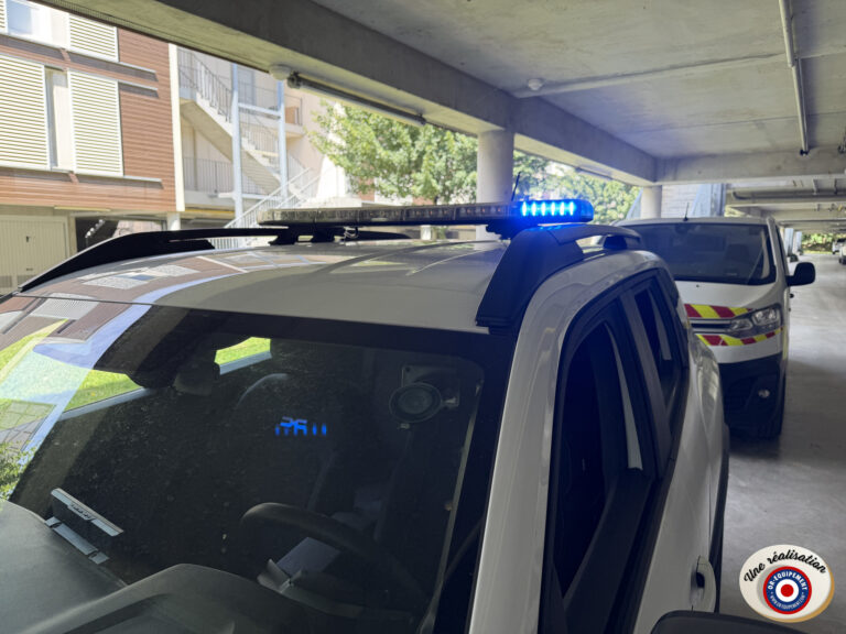 Police municipale de Créteil – Dacia Duster – Galerie – photo 4