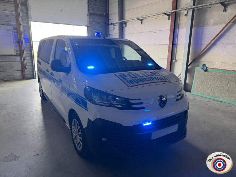 Police municipale SI3PC de Plaisir – Peugeot Expert – Galerie – photo 2