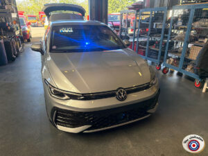 Cabinet ministériel – Volkswagen Golf – vue 1