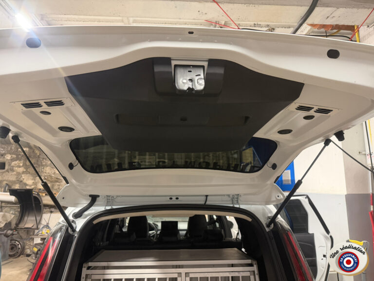 Police municipale – Dacia Jogger, unité cynophile – vue 8